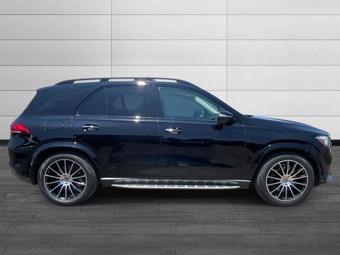 Certified 2021 Mercedes-Benz GLE 450 4MATIC image 2