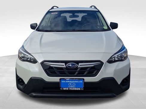 Used 2023 Subaru Crosstrek 2.0i image 2