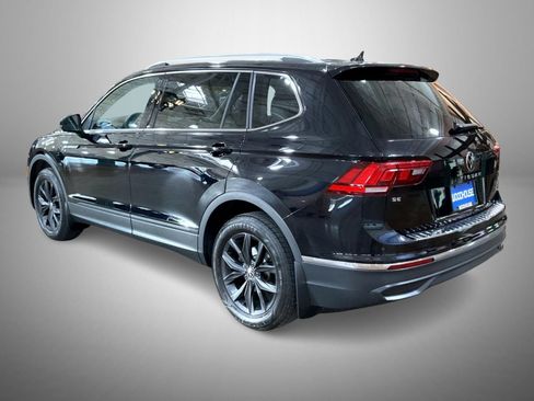 Used 2024 Volkswagen Tiguan SE AWD/4WD image 7