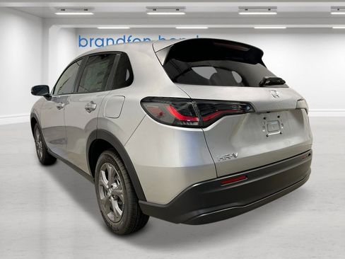 New 2026 Honda HR-V LX image 3
