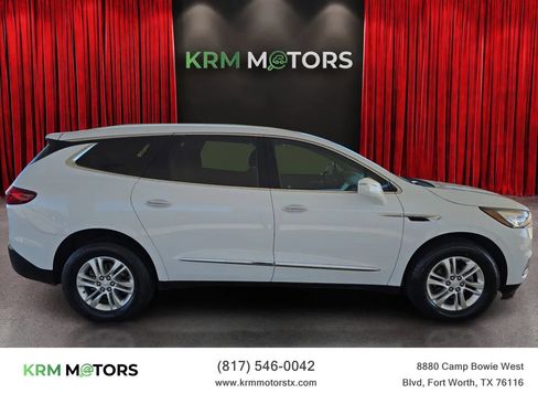 Used 2019 Buick Enclave Essence image 4