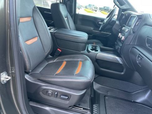 Used 2023 GMC Sierra 3500 AT4 w/ AT4 Preferred Package image 21