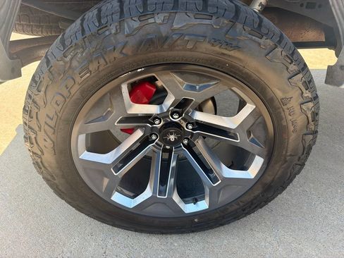 Used 2022 Ford F150 XLT w/ Equipment Group 302A High AWD/4WD image 6