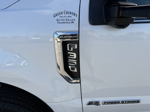 Used 2017 Ford F350 Platinum w/ Platinum Ultimate Package AWD/4WD image 18