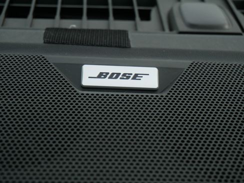 Used 2024 Chevrolet Colorado Z71 w/ Z71 Convenience Package 2 image 34