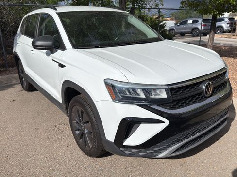 Used 2022 Volkswagen Taos S w/ IQ Drive S Package FWD image 17