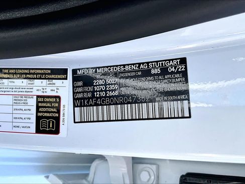 Used 2022 Mercedes-Benz C 300 Sedan image 35