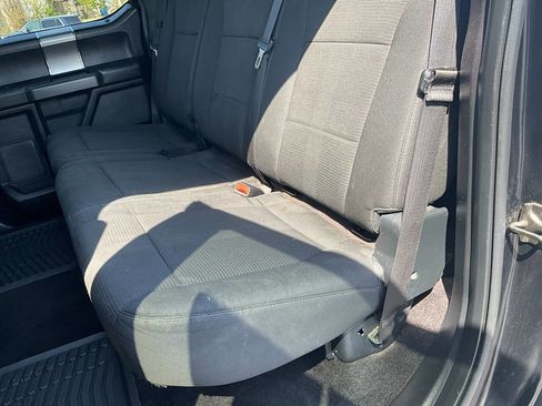 Used 2016 Ford F150 XLT w/ Equipment Group 302A Luxury image 10