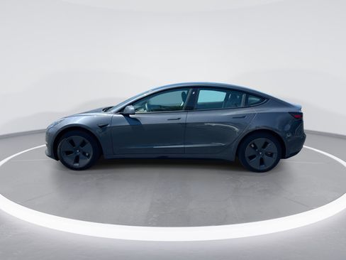 Used 2023 Tesla Model 3 Standard Range RWD image 6