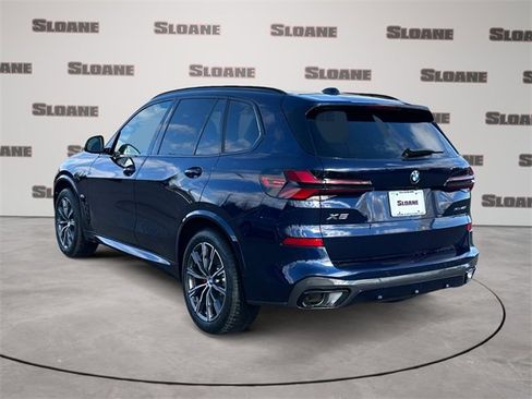 New 2026 BMW X5 xDrive40i w/ M Sport Package image 3