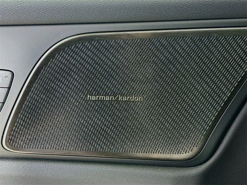 New 2026 Volvo V60 B5 Cross Country Ultra w/ Climate Package image 19