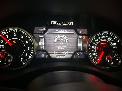 Used 2020 RAM 1500 Laramie image 12