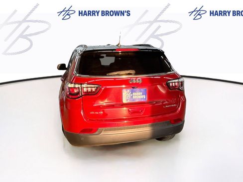 Used 2025 Jeep Compass Limited AWD/4WD image 9