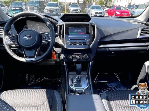 Used 2020 Subaru Forester Premium AWD/4WD image 16
