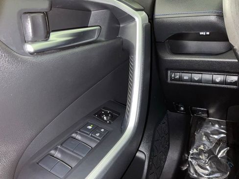 Used 2019 Toyota RAV4 XSE image 21