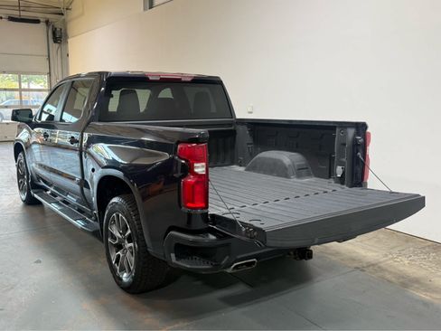 Used 2022 Chevrolet Silverado 1500 RST w/ Z71 Off-Road Package AWD/4WD image 4