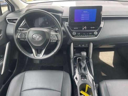 Certified 2025 Toyota Corolla Cross XLE AWD/4WD image 15