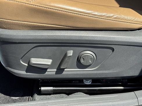 Used 2021 Hyundai Sonata Limited FWD image 12