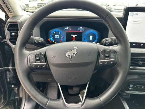 Used 2025 Ford Bronco Sport Outer Banks w/ Outer Banks Tech Package+ AWD/4WD image 31