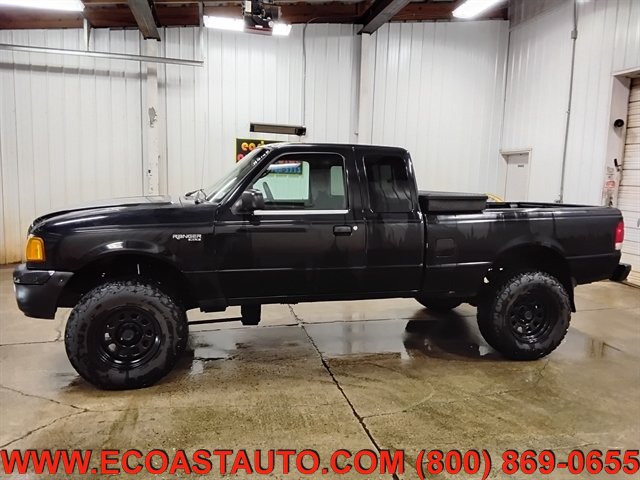 Used 2004 Ford Ranger XLT AWD/4WD image 2