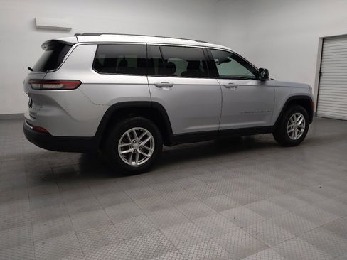 Used 2023 Jeep Grand Cherokee L Laredo image 10