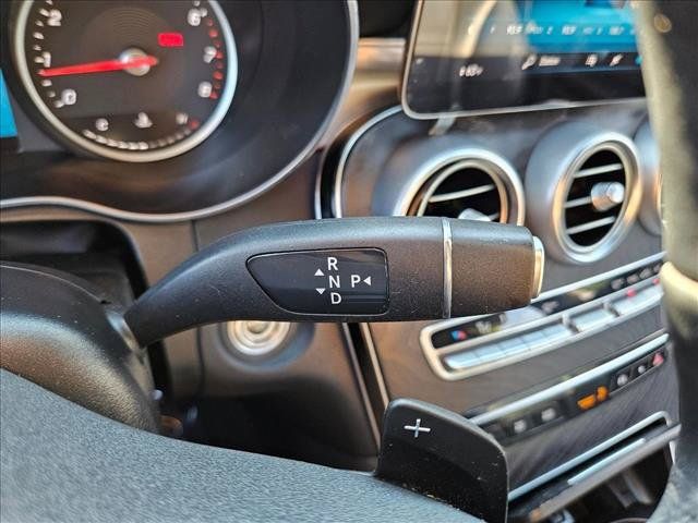 Used 2021 Mercedes-Benz GLC 300 image 12