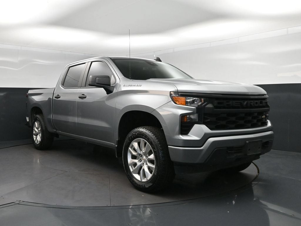 Used 2024 Chevrolet Silverado 1500 Custom AWD/4WD image 9