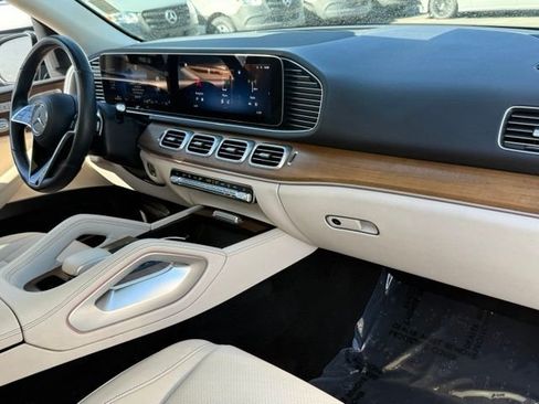 Used 2024 Mercedes-Benz GLE 350 4MATIC image 27