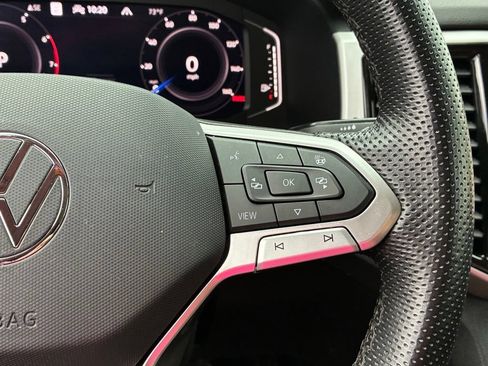 Used 2023 Volkswagen Atlas SEL R-Line AWD/4WD image 36