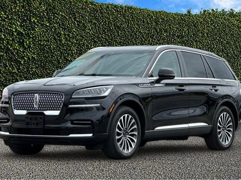 Used 2024 Lincoln Aviator Reserve RWD image 8