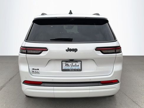 New 2026 Jeep Grand Cherokee L Limited AWD/4WD image 5
