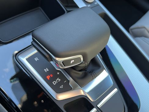 Used 2024 Audi Q5 2.0T Premium Plus image 26