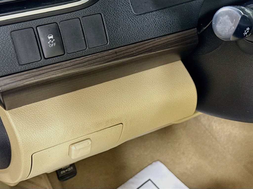 Used 2015 Toyota Camry XLE FWD image 10