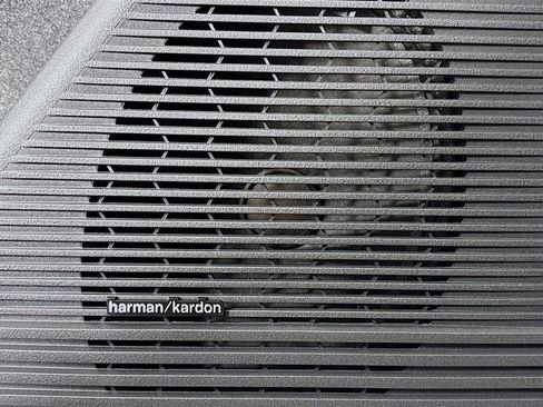 New 2026 Subaru Outback Touring image 18