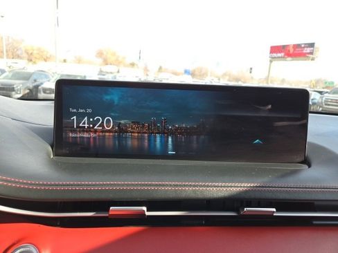 Used 2023 Genesis GV70 2.5T w/ Sport Prestige Package image 12