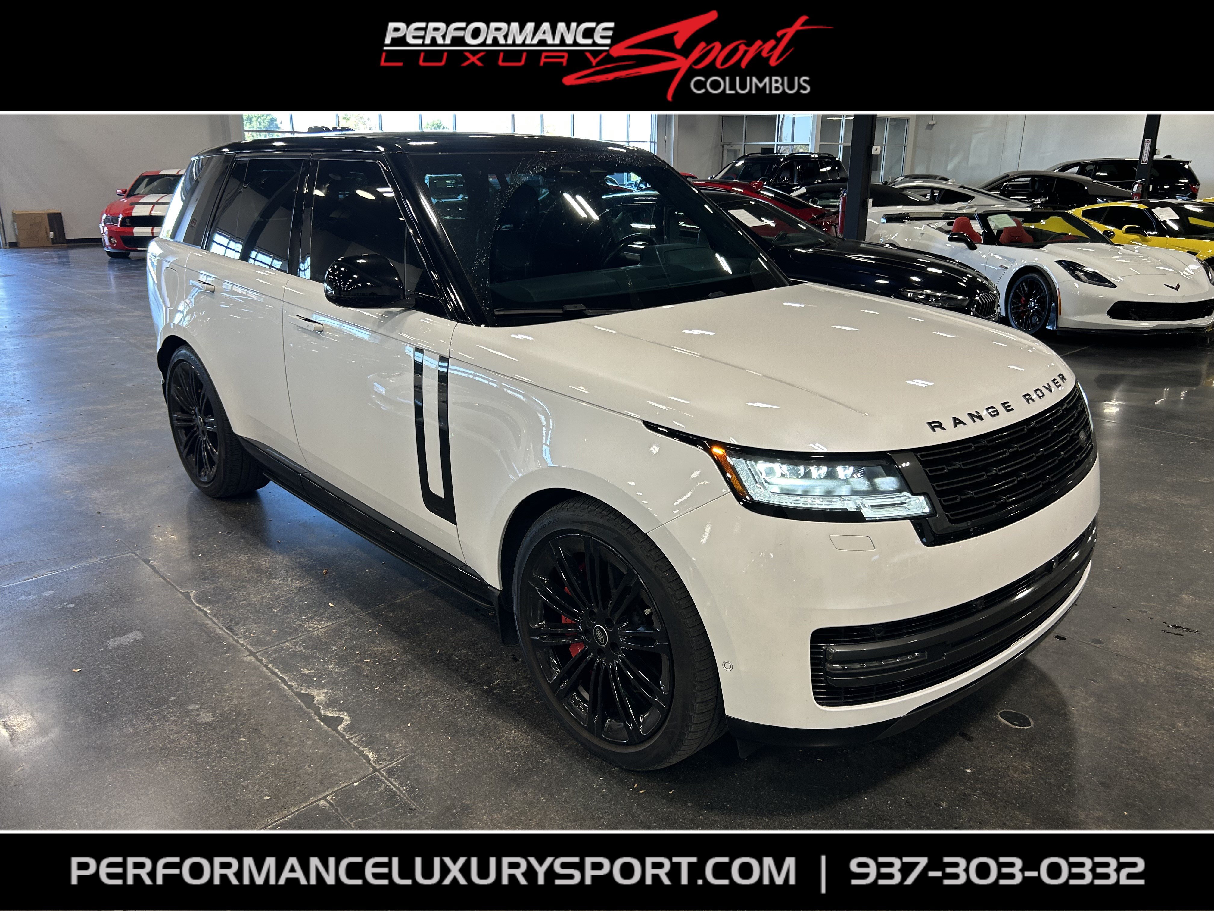 Used 2024 Land Rover Range Rover SE AWD/4WD image 1