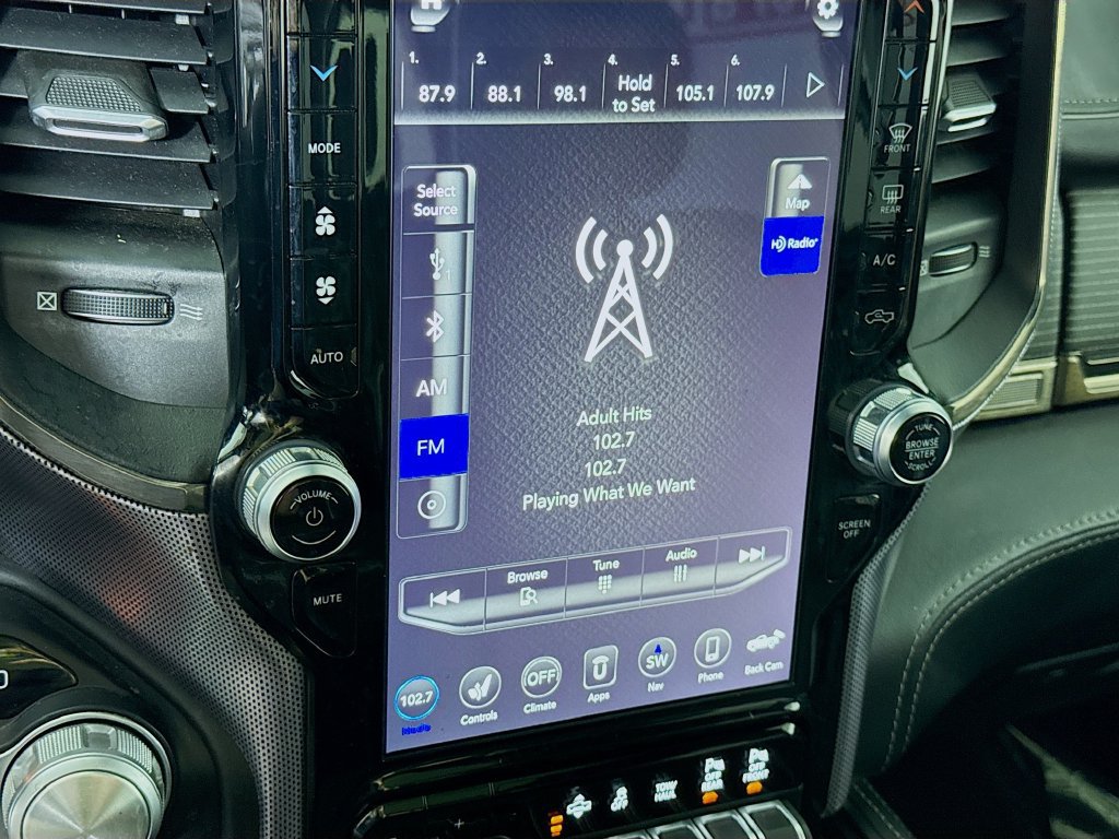 Used 2019 RAM 1500 Limited AWD/4WD image 8