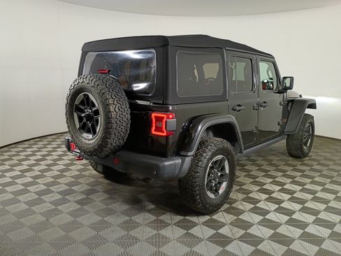 Used 2018 Jeep Wrangler Unlimited Rubicon w/ Dual Top Group image 14