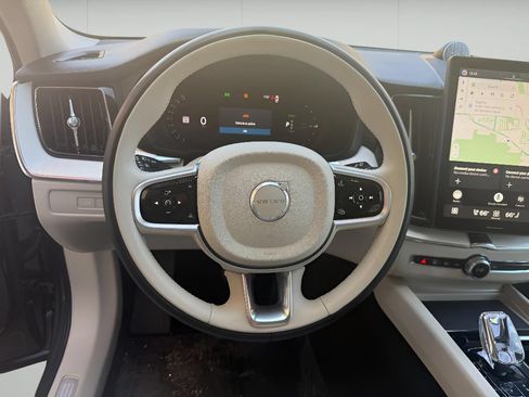 Used 2026 Volvo XC60 T8 Ultra AWD/4WD image 15