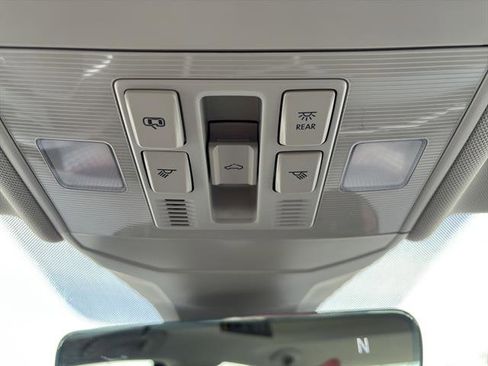 New 2026 Volkswagen Jetta SE FWD image 25