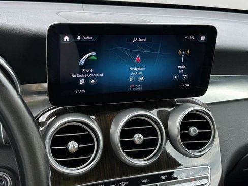 Used 2022 Mercedes-Benz GLC 300 image 33