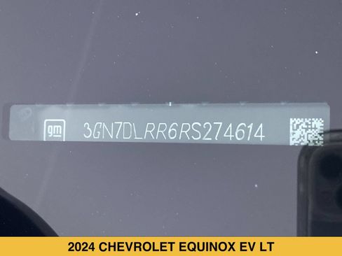 Certified 2024 Chevrolet Equinox EV LT w/ Active Safety Package 3 AWD/4WD image 15