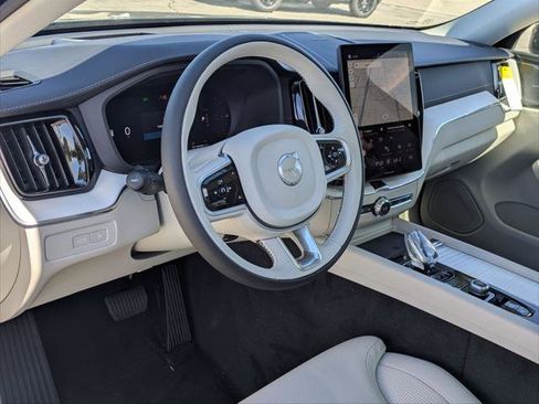 New 2026 Volvo XC60 T8 Ultra w/ Protection Package Premier image 7