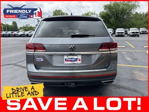Used 2023 Volkswagen Atlas SEL AWD/4WD image 6