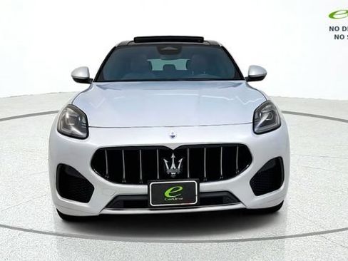 Used 2023 Maserati Grecale GT AWD/4WD image 3