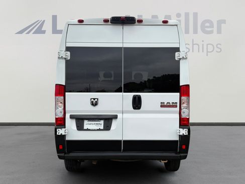 Used 2022 RAM ProMaster 2500 FWD image 4