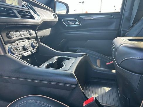 Used 2023 GMC Yukon AT4 w/ AT4 Premium Package image 26