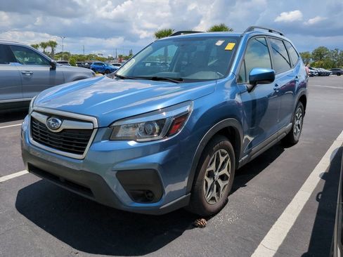 Used 2020 Subaru Forester Premium w/ Popular Package #1 AWD/4WD image 7