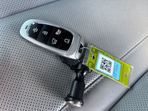 Used 2024 Hyundai Palisade SEL FWD image 24