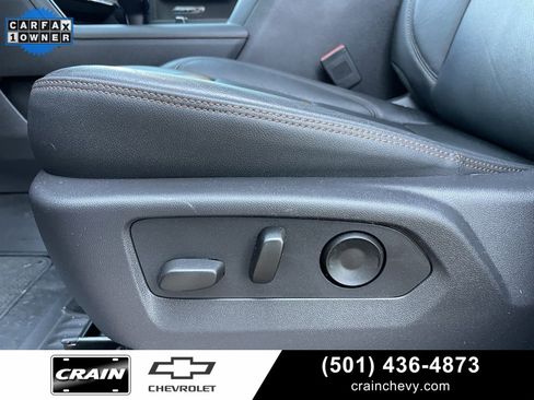 Used 2024 GMC Sierra 1500 AT4 w/ Technology Package image 11